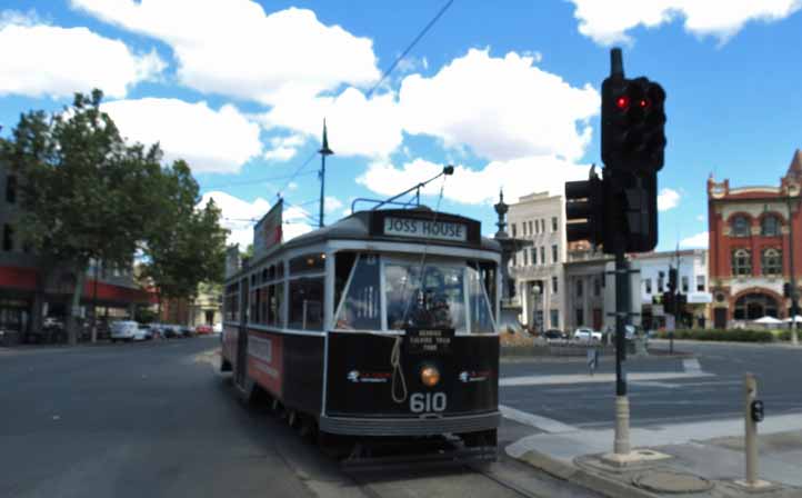 Melbourne Y1 tram 610